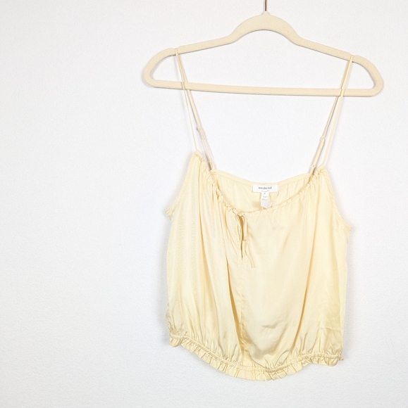 NWT Weekend Los Angeles Moonstone Pale Yellow Cropped Cami Top Size L - Picture 3 of 8